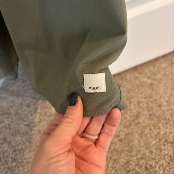 Vuori Tank Top Size S - Picture 2 of 4